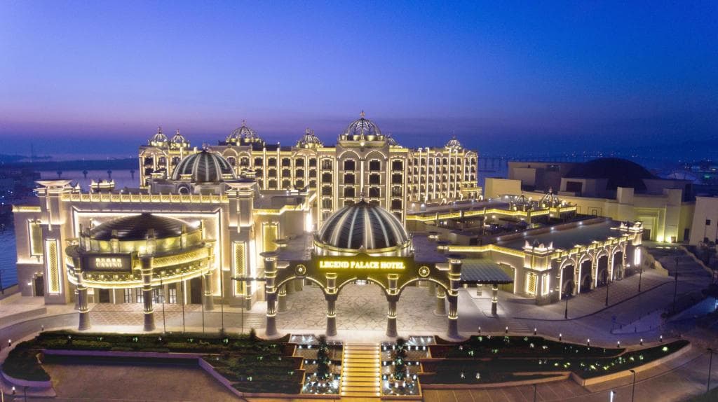 Macau Legend reporta un EBITDA ajustado positivo en su primer semestre sin juegos, pero el auditor retiene la conclusión