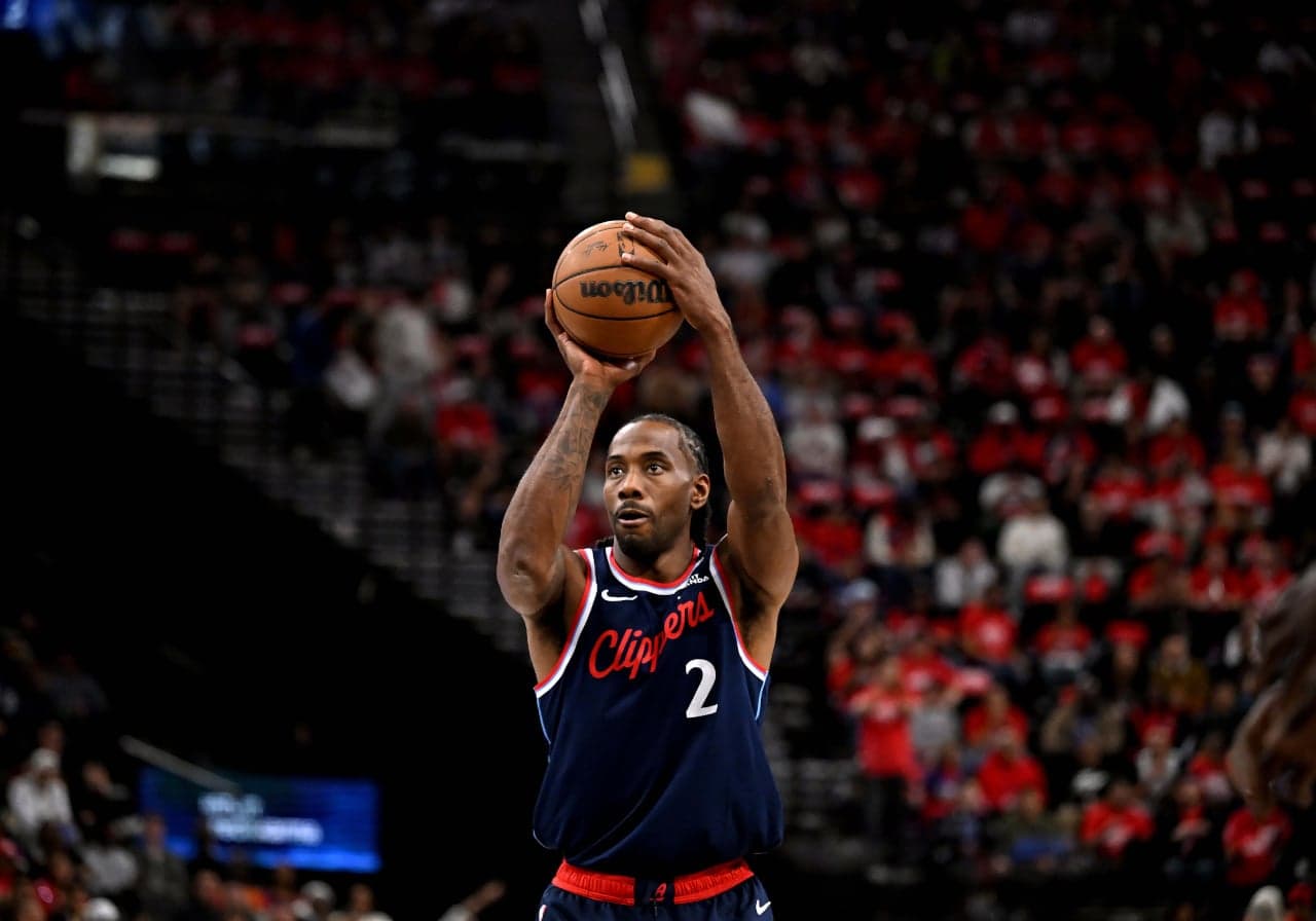 VEGAS BETTING REPORT: Kawhi Leonard Trade Clearance Barely Moves Raptors’ NBA Futures