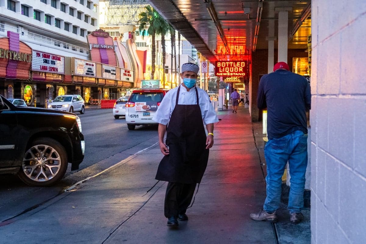 Las Vegas Unemployment Rate Improves, But Casino Town Still Outpaces National Average